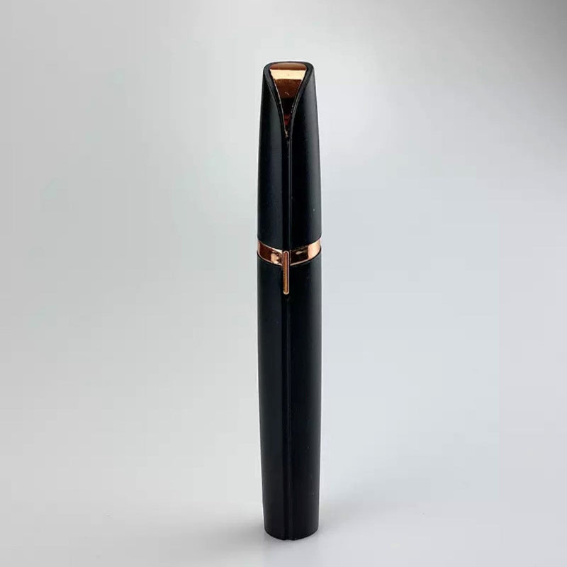 Épilation précise et indolore pour sourcils nets